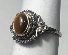 Load image into Gallery viewer, Tigers Eye sterling silver ring size 7   (DC275)
