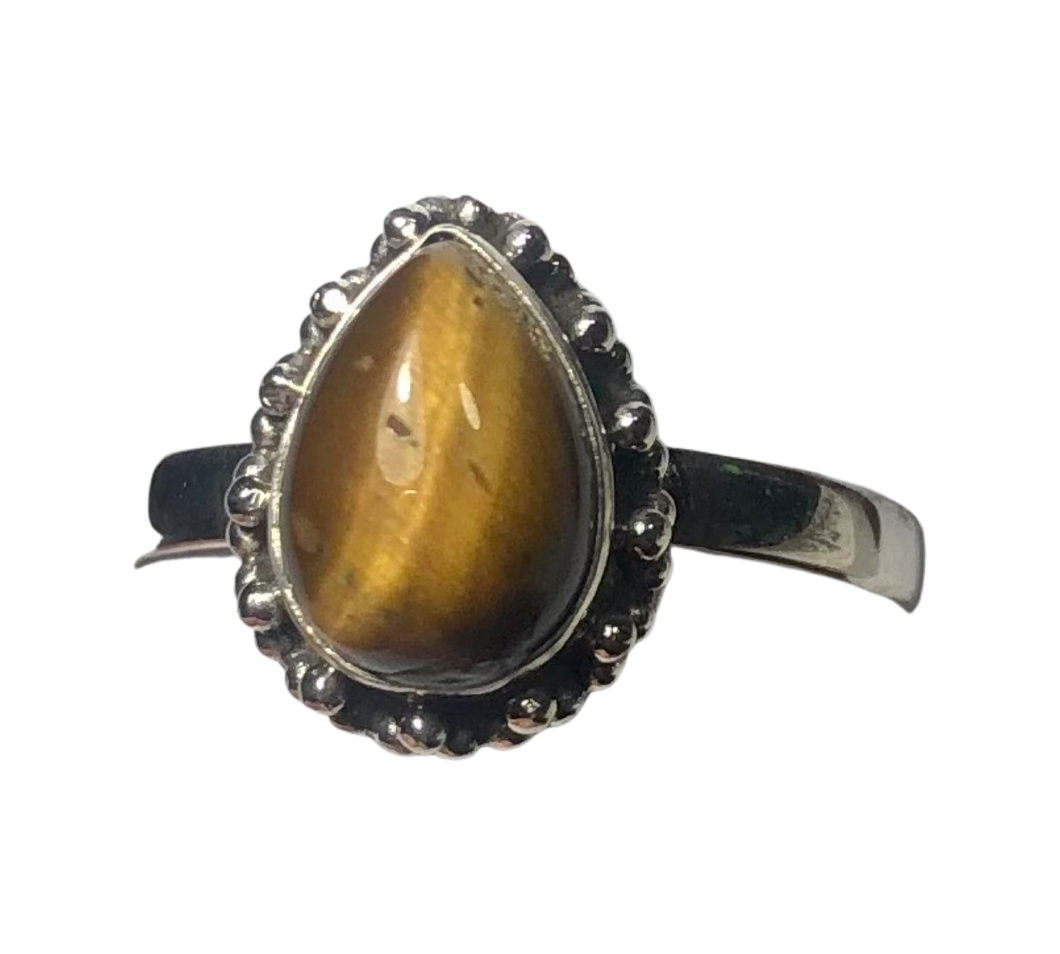 Tigers Eye sterling silver ring size 9   (DC19)