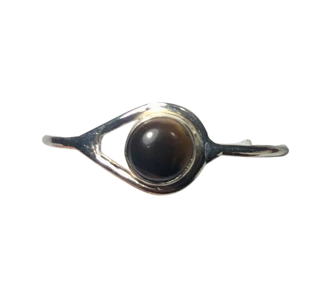 Tigers Eye Sterling silver ring size 14    (ER51f)