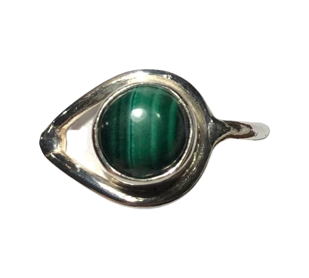 Malachite Sterling silver ring size 3     (ER54h)