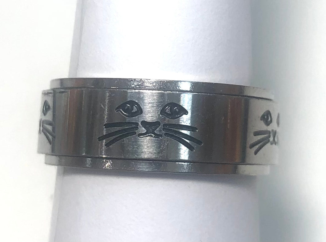 Fidget ring - silver spinner with cats   (FR30)